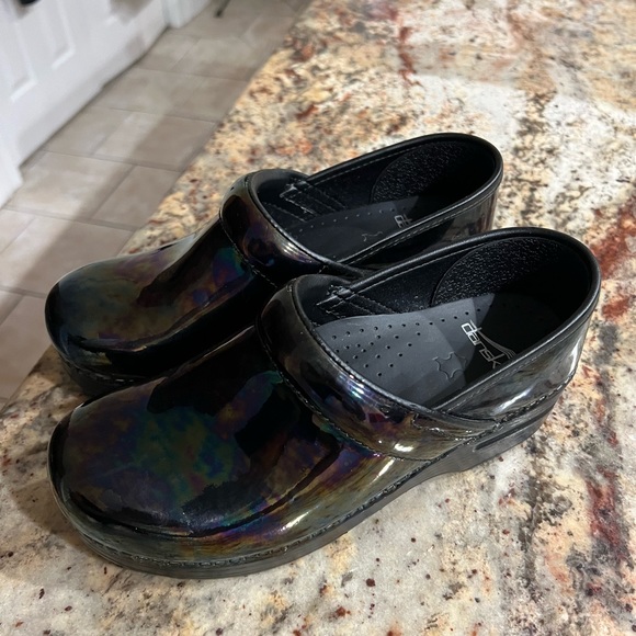 Womens dansko shoes - Picture 2 of 4